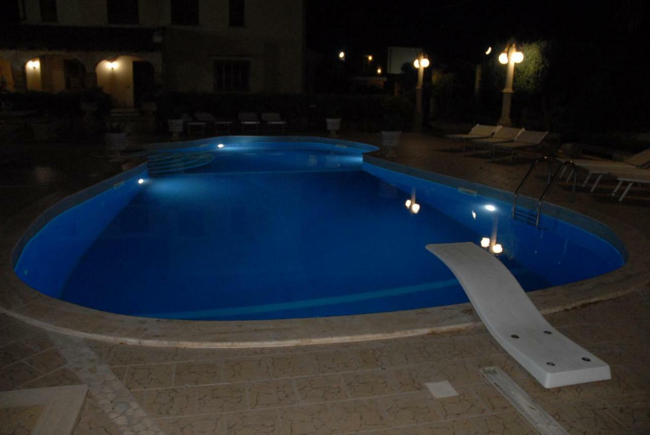 Suite Margarita Mazara del Vallo Bagian luar foto