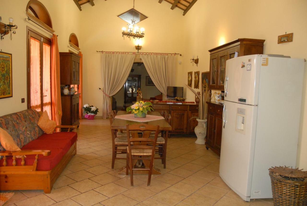 Suite Margarita Mazara del Vallo Bagian luar foto