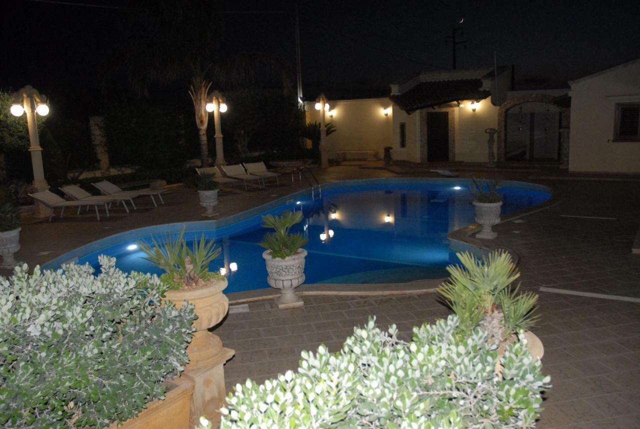 Suite Margarita Mazara del Vallo Bagian luar foto