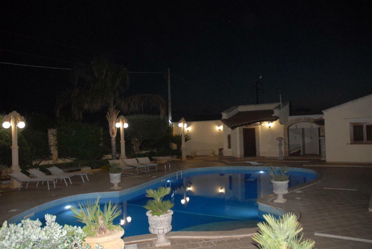 Suite Margarita Mazara del Vallo Bagian luar foto