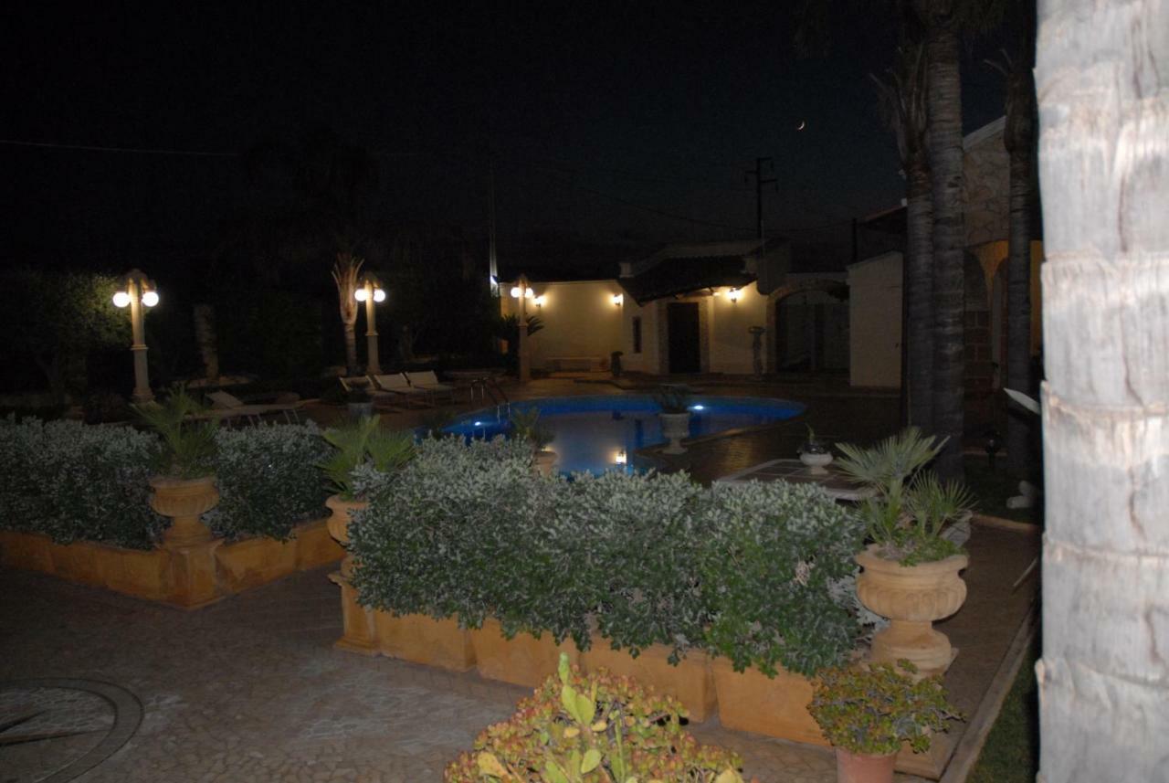 Suite Margarita Mazara del Vallo Bagian luar foto